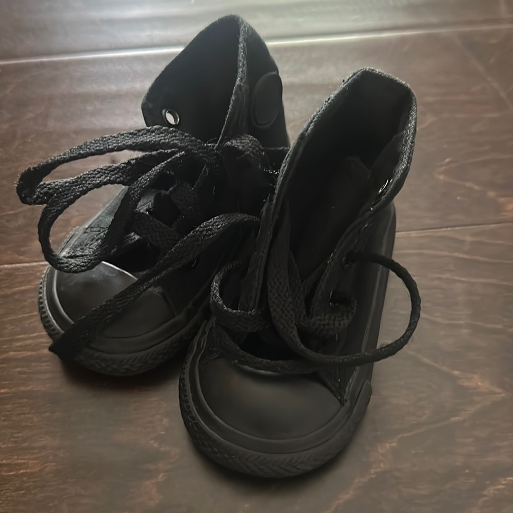 Toddler converse